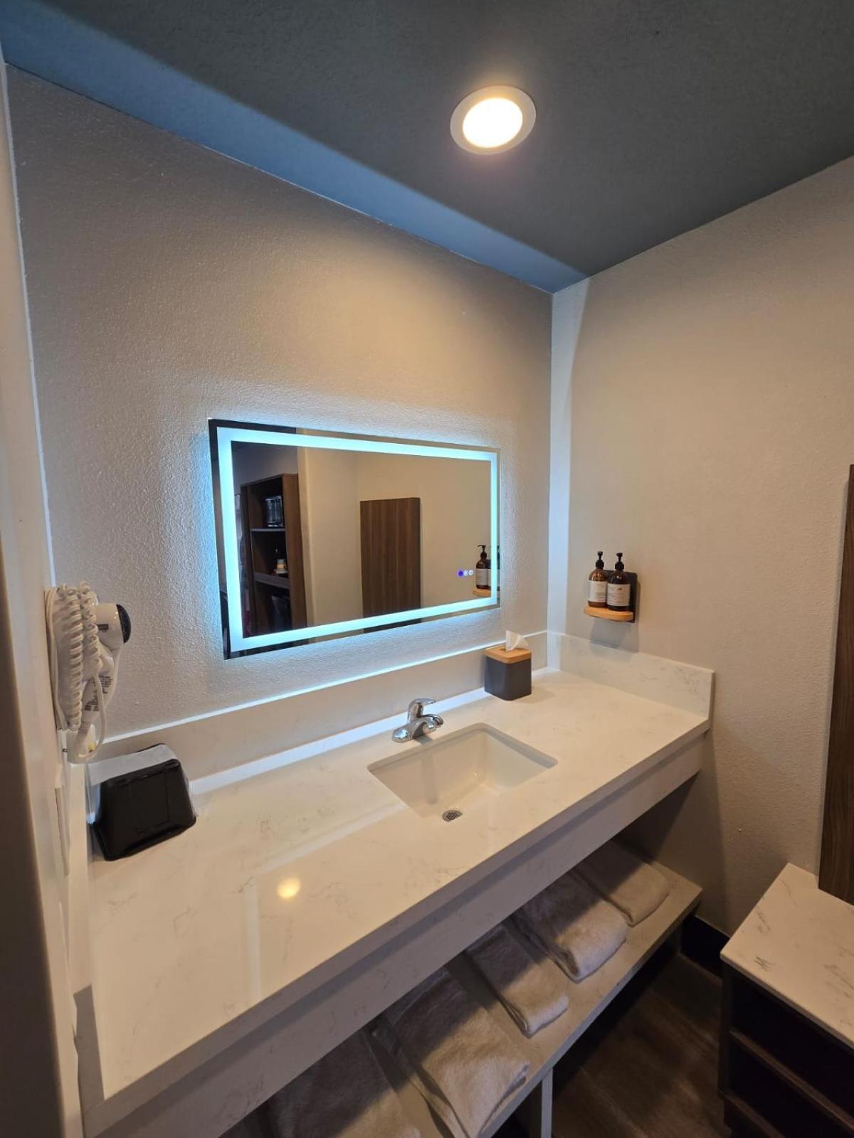 Motel Hyland Near Legoland Carlsbad